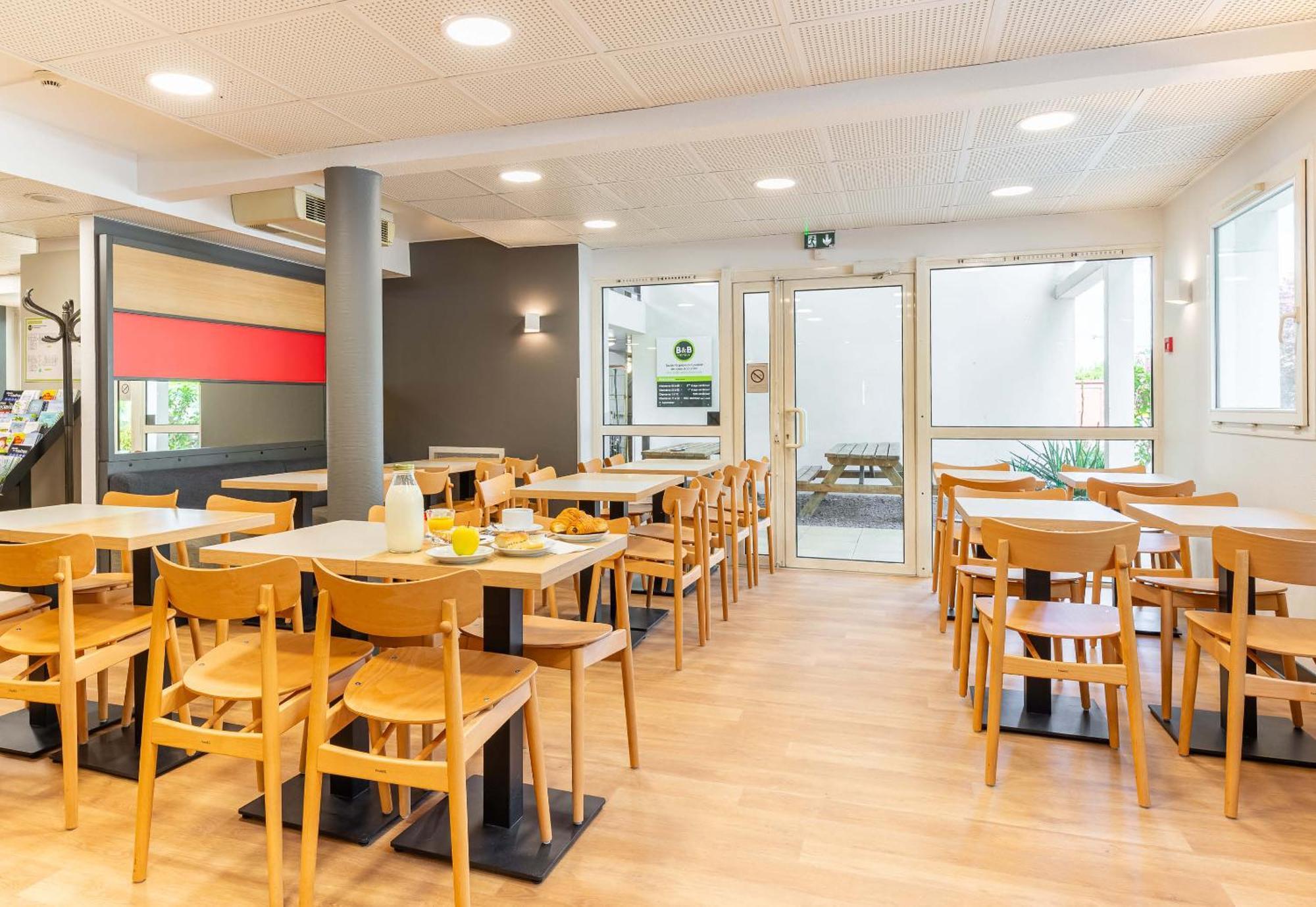 B&B Hôtel Nantes Aéroport Bouguenais Exterior foto